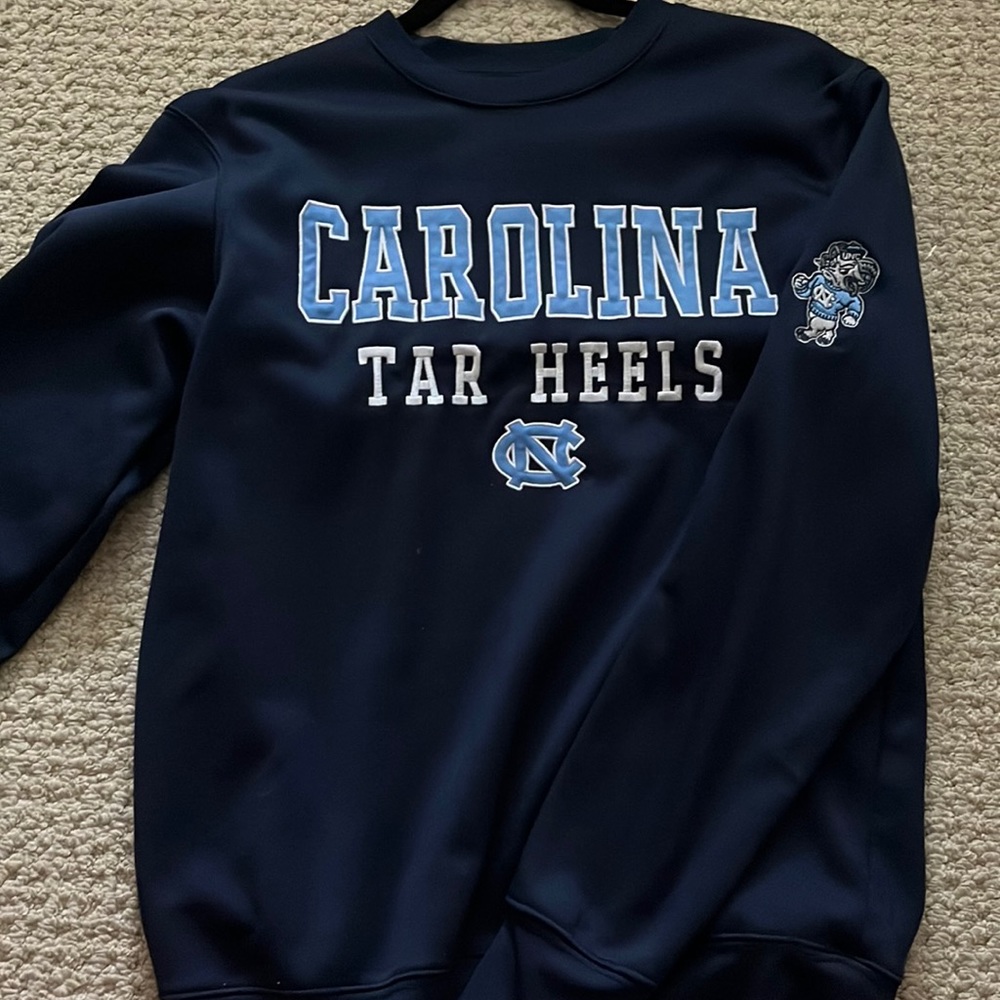 ❌SOLD❌UNC Chapel Hill Sweatshirt